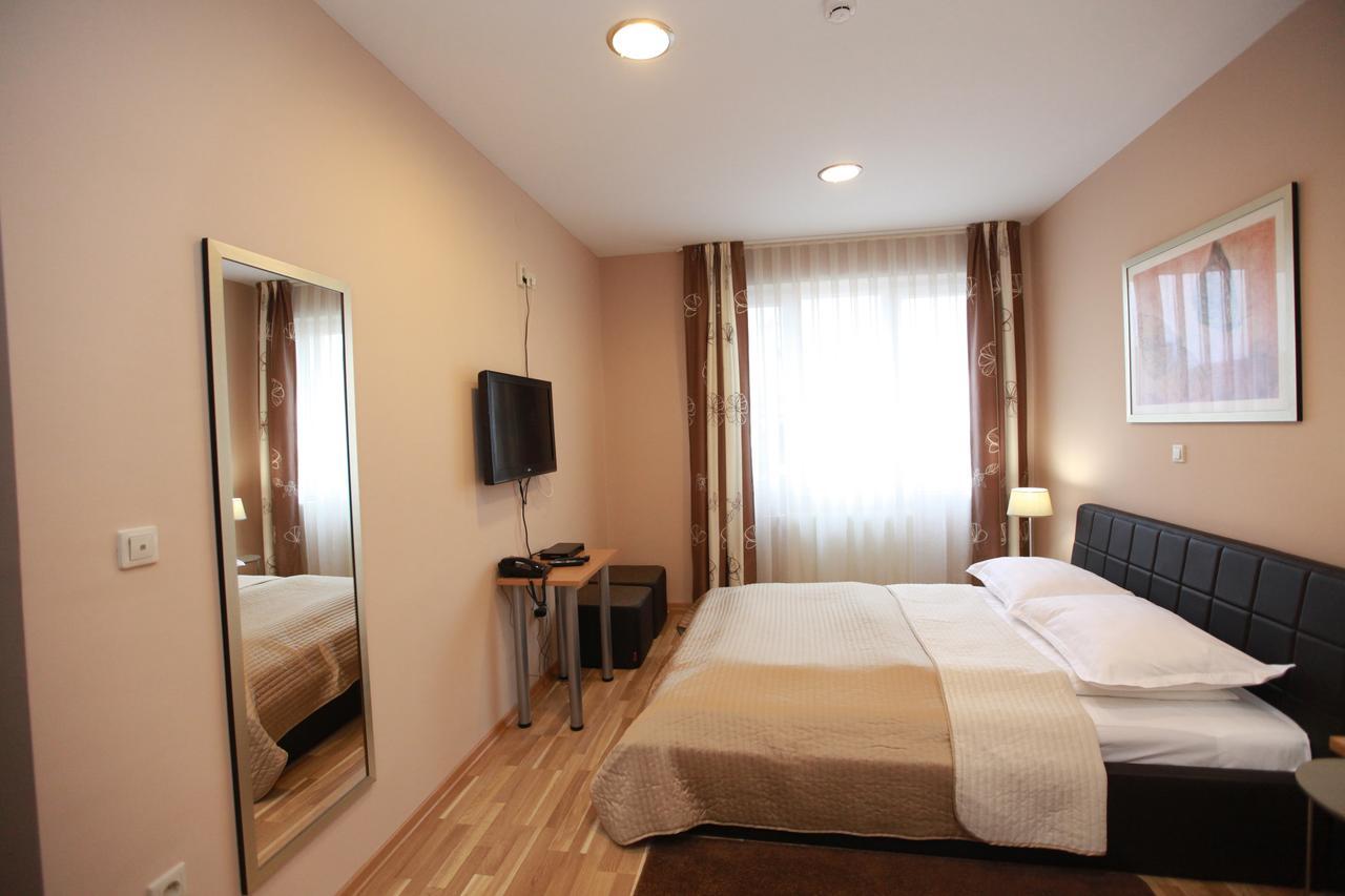 Hotel Petrijevci Bizovac Rom bilde